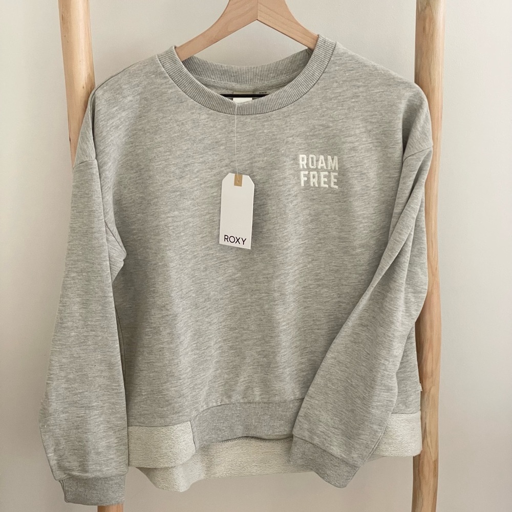 ROXY Gray M/runs very small 70%, cotton, 30% polyester